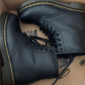 Toddler size 8 black doc martens
